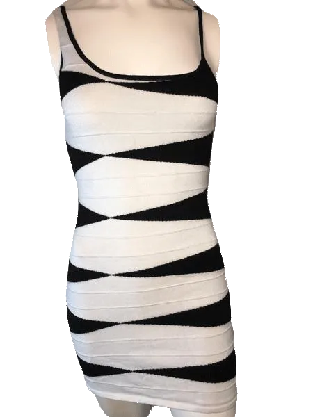 Bebe 60's Black and White Spaghetti Strap Sweater Dress Size M SKU 000168