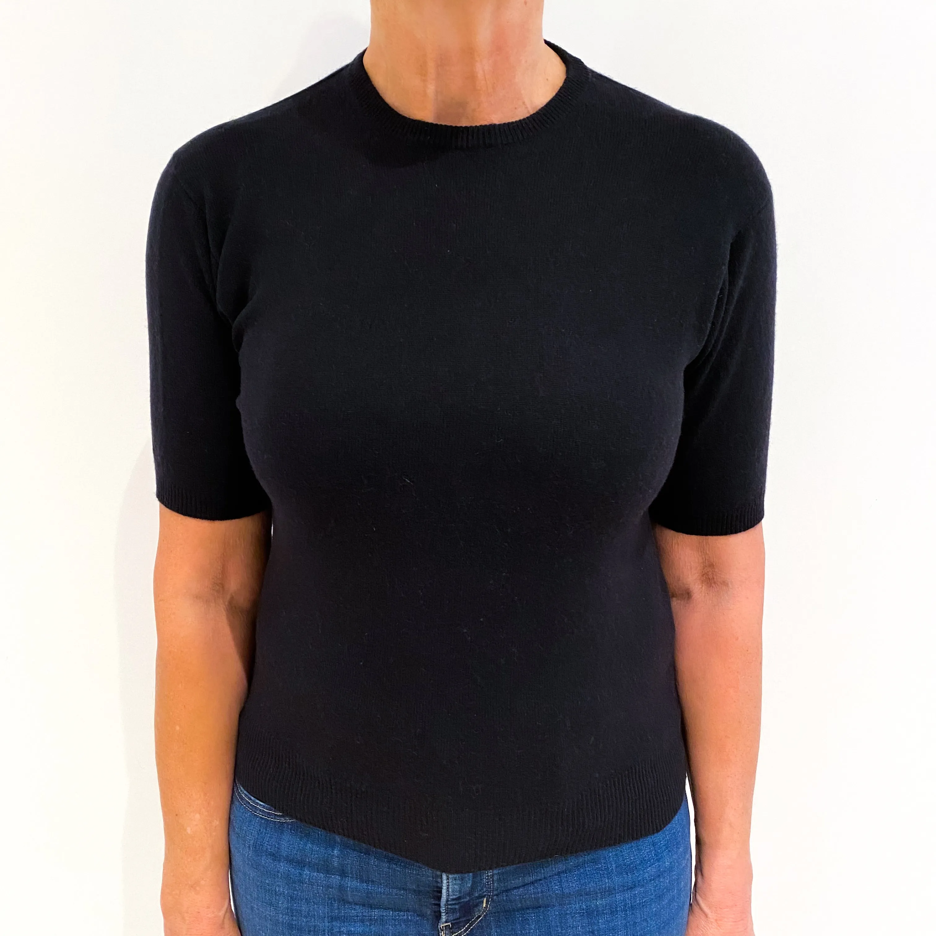 Black Short Sleeve Cashmere Crew Neck Jumper Medium