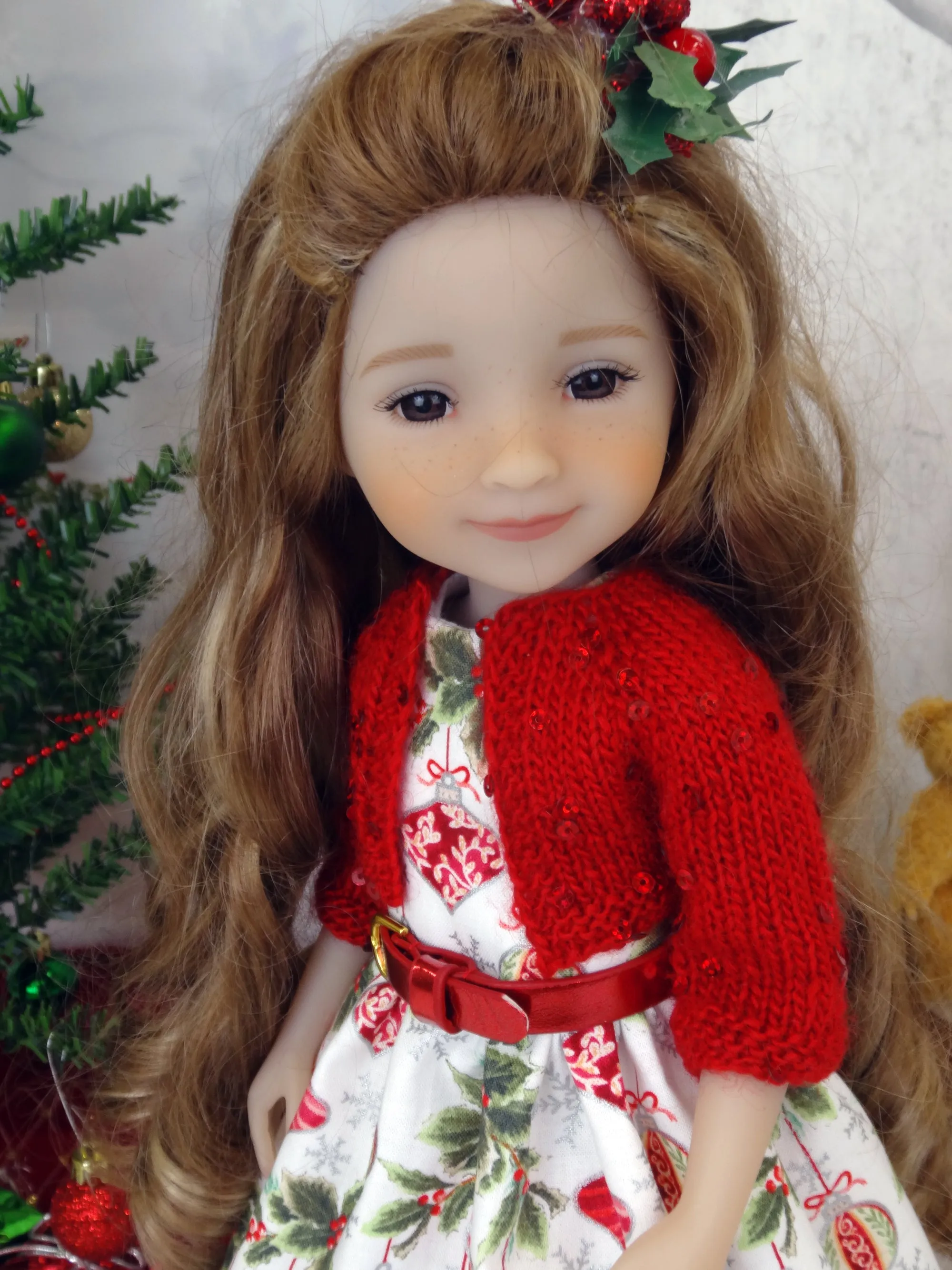 Delicate Ornaments - dress and sweater with shoes for Ruby Red Fashion Friends doll