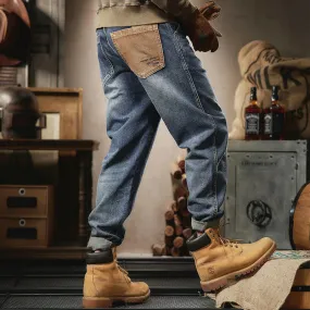 Features a Back Pocket Straight Jeans P0289