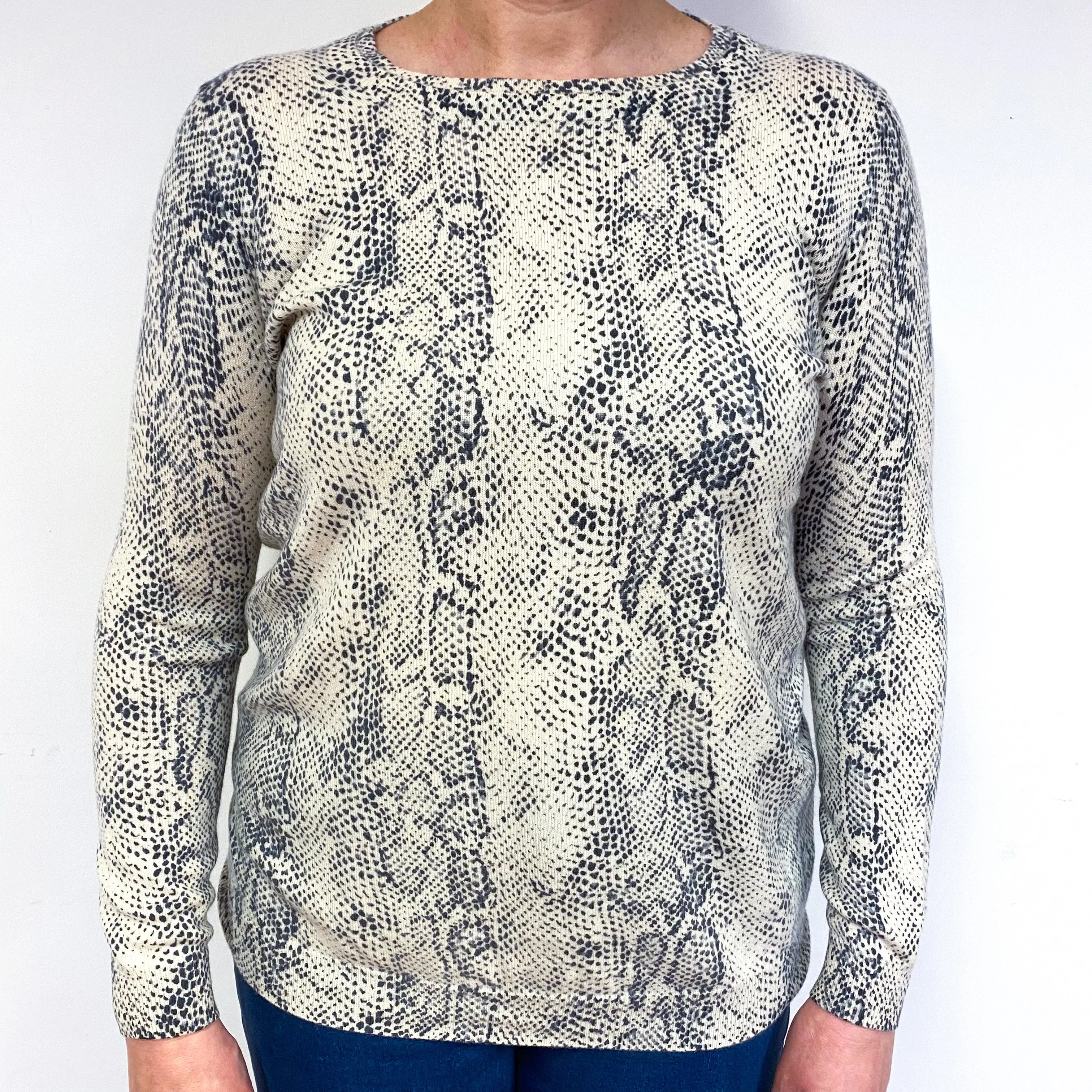 Ivory Cream Snakeskin Pattern Cashmere Crew Neck Jumper Large