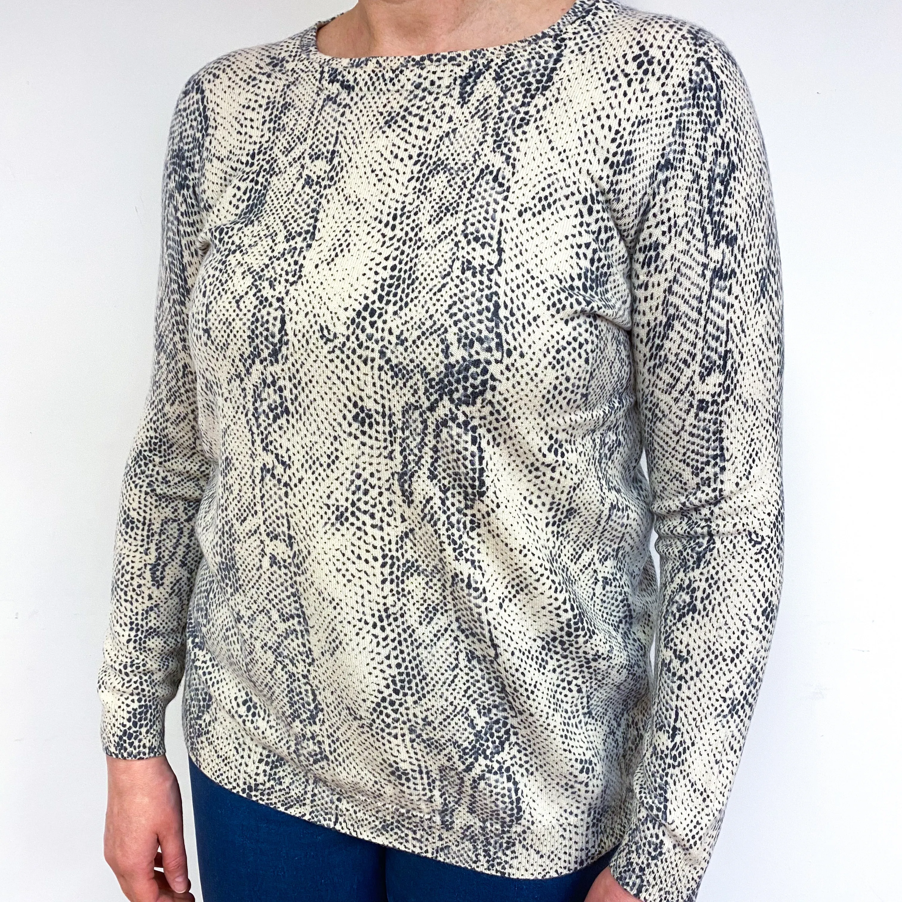 Ivory Cream Snakeskin Pattern Cashmere Crew Neck Jumper Large