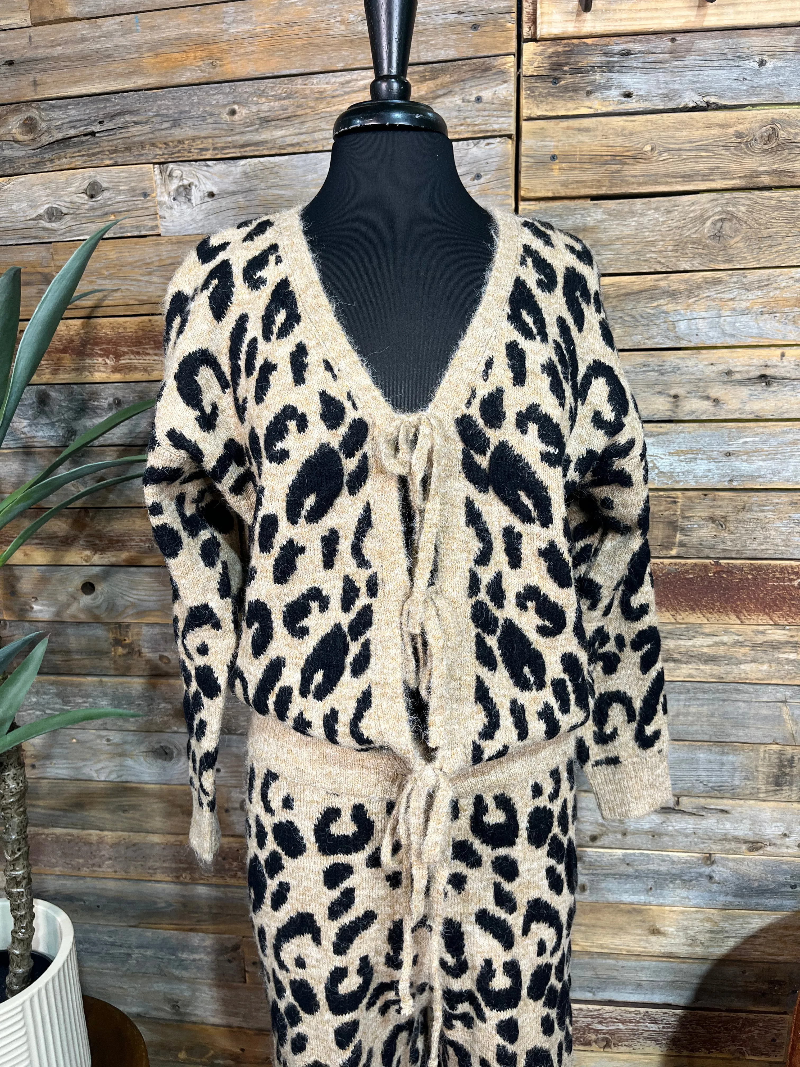Lilly Leopard Knit Pants