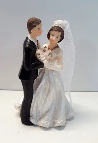 Pearlescent Bride and Groom