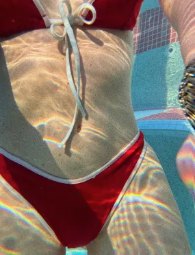SAUCY BOTTOM