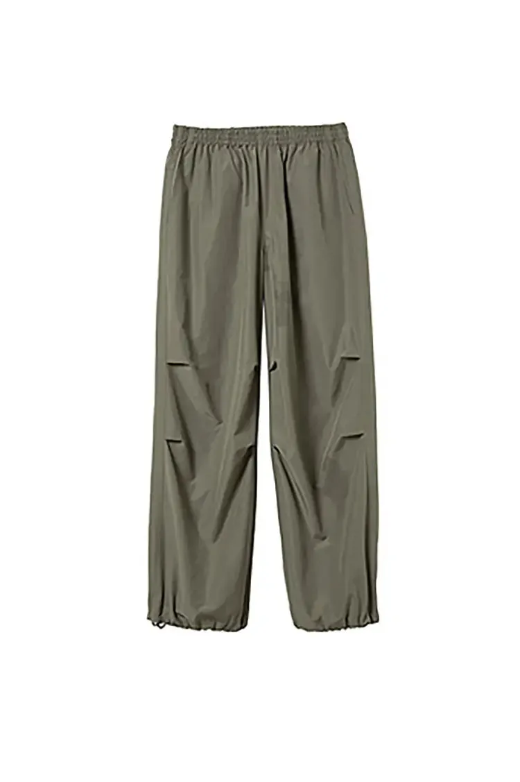 Wide-Leg Baggy Cargo Parachute Pants